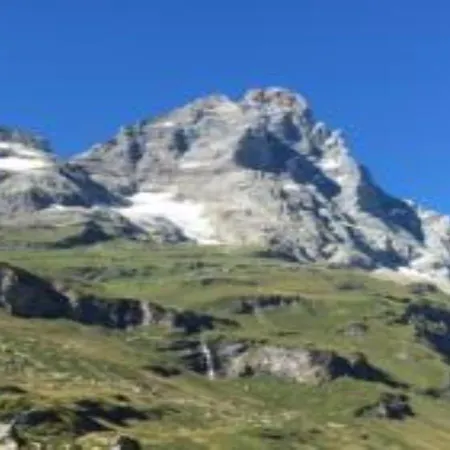 Casa Cervinia Shuss 2 Apartment *