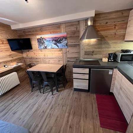 Casa Cervinia Shuss 2 Брей-Червінія