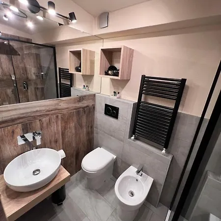 Апартаменти Casa Cervinia Shuss 2 *