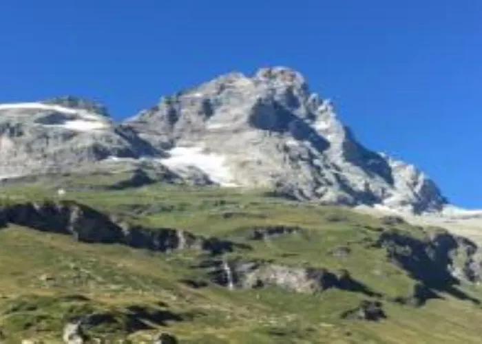 Casa Cervinia Shuss 2 Apartment *